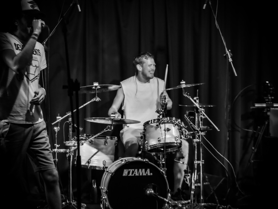 NOTIMETOEXPLAINLive3jpeg