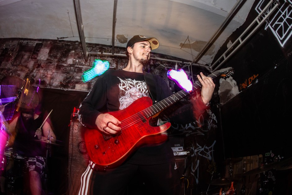 SIXSTEPSFORWARDlive2