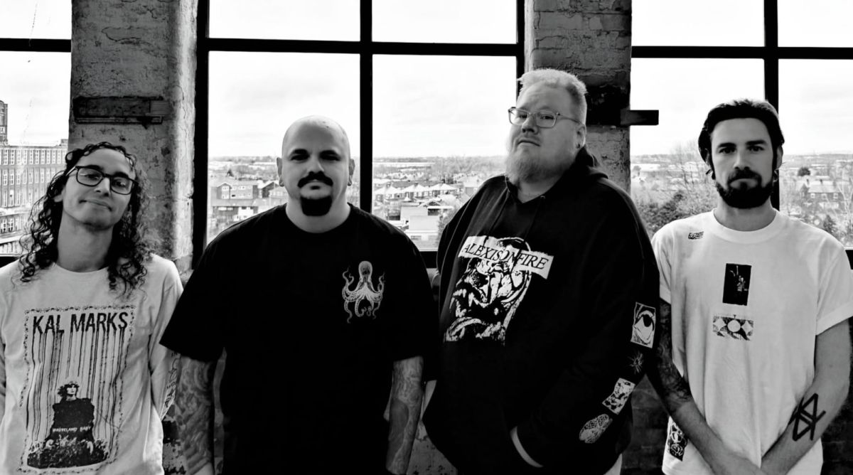 DEAD RETINAS - Carrying The Weight Of Reality... (England - HardCore/MetalCore - Interview with Jack, CJ, Chris & Chris).
