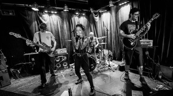 Pic by Anamarija Gratzer Photography.