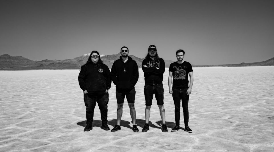 ONLY ECHOES Present New Single And Video For "Born Adrift" Ahead Of Upcoming Full-Length Album !