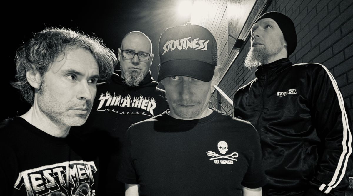 STOUTNESS - Breaking Free From The Digital World... (France - HardCore/Groove Metal - Interview with Loug).