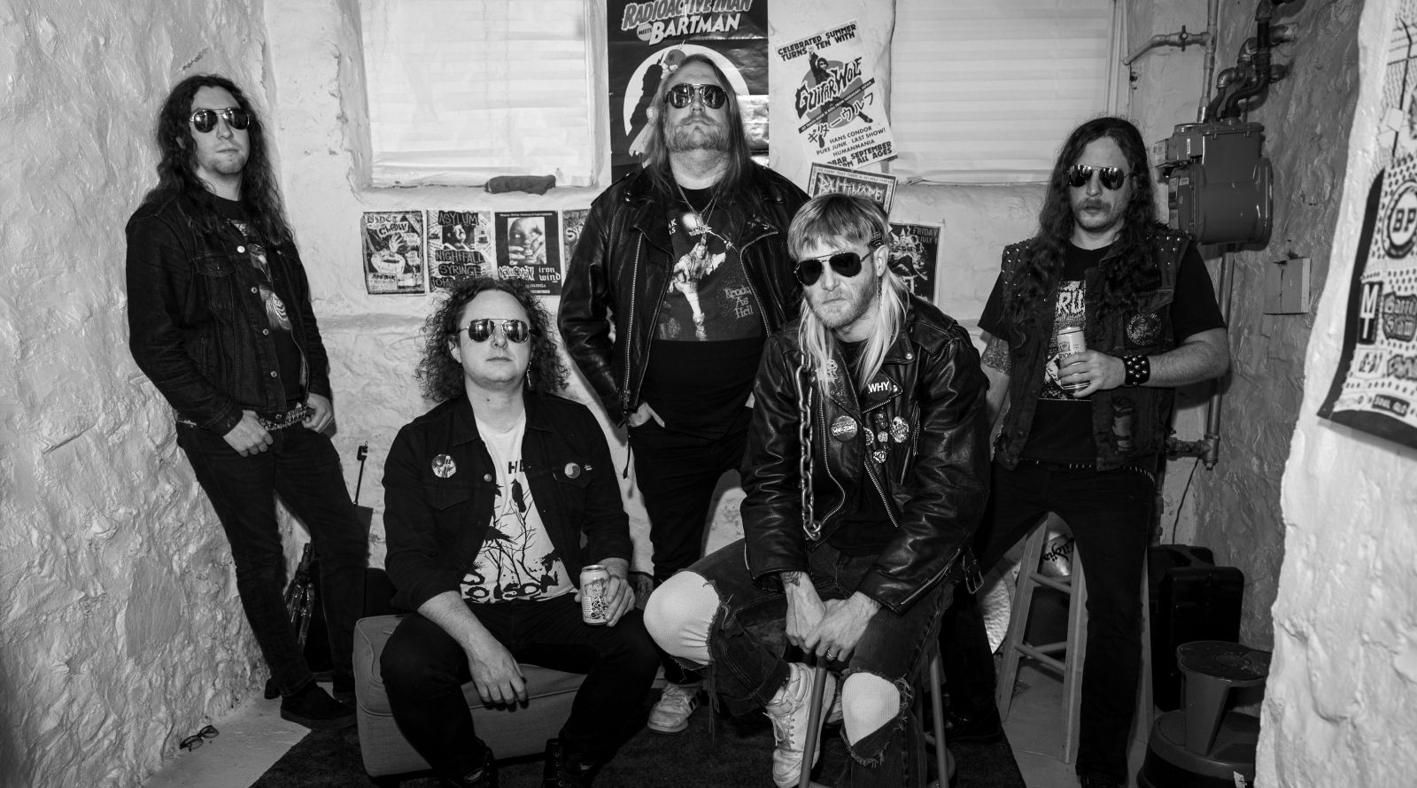 TOTAL MANIAC - Gutter dwellin' Rock n Roll from Baltimore, MD/USA ! New album out on March 27 !