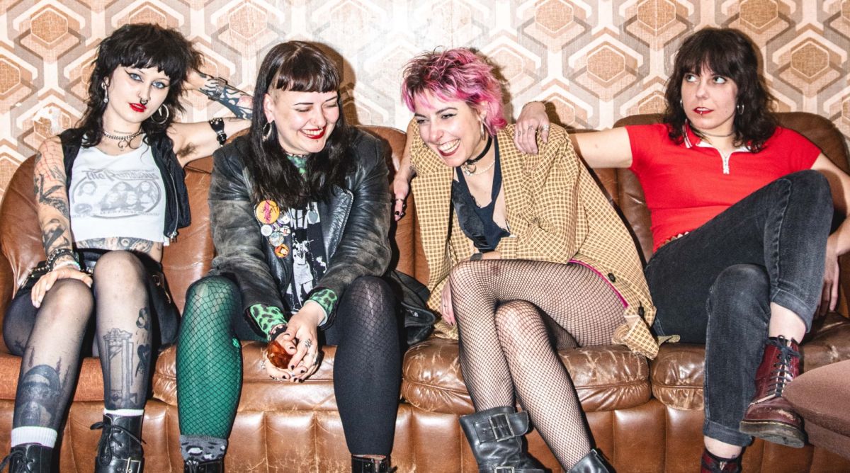 VALY & THE VODKAS - Shots To Hell ! (Germany - Punk - Interview with .. the WHOLE band !).