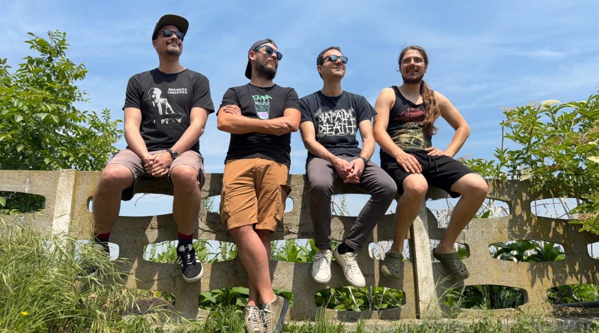 APE UNIT - Welcome To The Grotesque Sonic Chaos ! (Italy - Grindcore/Powerviolence - Interview with Alberto).