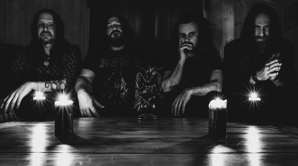 WITCHTHROAT SERPENT - Unleash the Serpent Within (France - Doom Metal - Interview with Fred)
