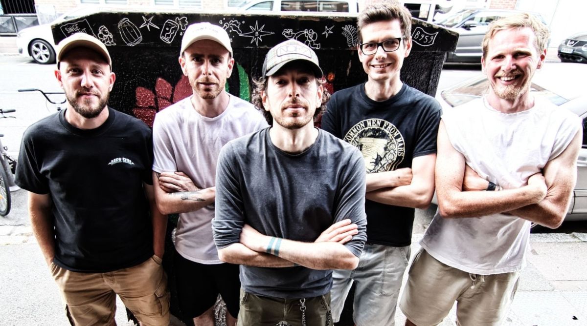 NO TIME TO EXPLAIN - Act Fast ! (France - Melodic HardCore - Interview with Max & Fox).