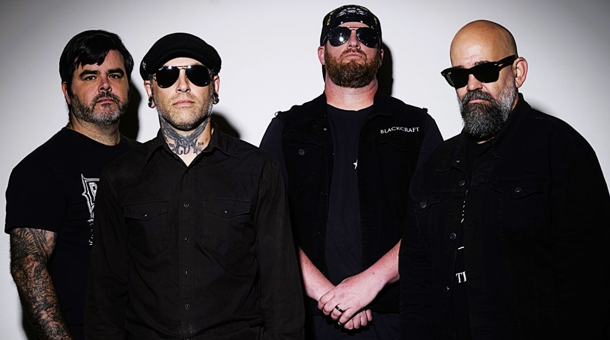 NEW DAWN FADES - Blood From The Soul ... (Usa - Doom/Sludge - Interview with George).