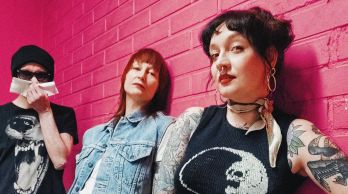 Finland's Garage-Punk Comet TROUBLES announces first album & unleash first single !