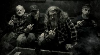 BENEATH THE SKIN - Deep Riffs From The Missouri Dirt ! (Usa - Doom/Sludge/Stoner - Interview with Mike Riley).