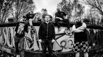 Polish HardCore band SIX STEPS FORWARD unleash new video for "Pareidolia" from their last " The Grim Verse" EP !