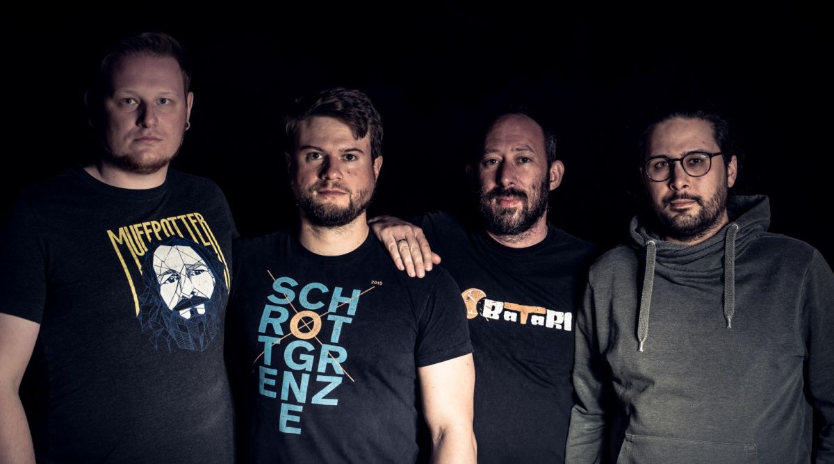 LOWKNOX - Find Your Inner Peace (Germany - Punk-Rock - Interview with Ruben)